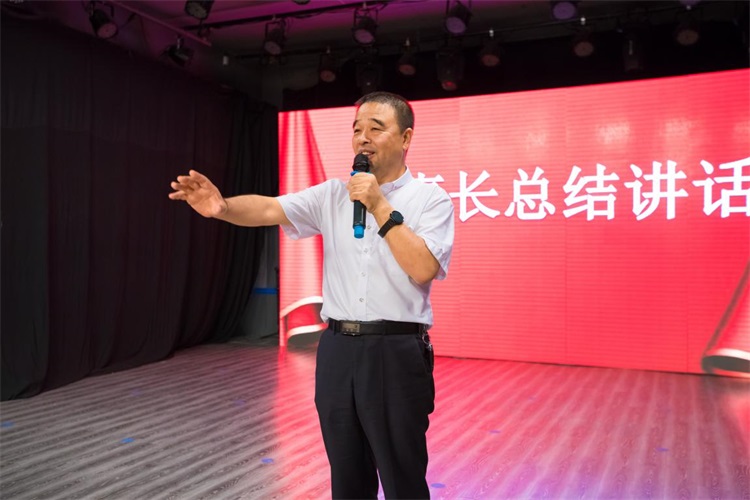 董事长讲è¯.jpg 董事长讲è¯.jpg